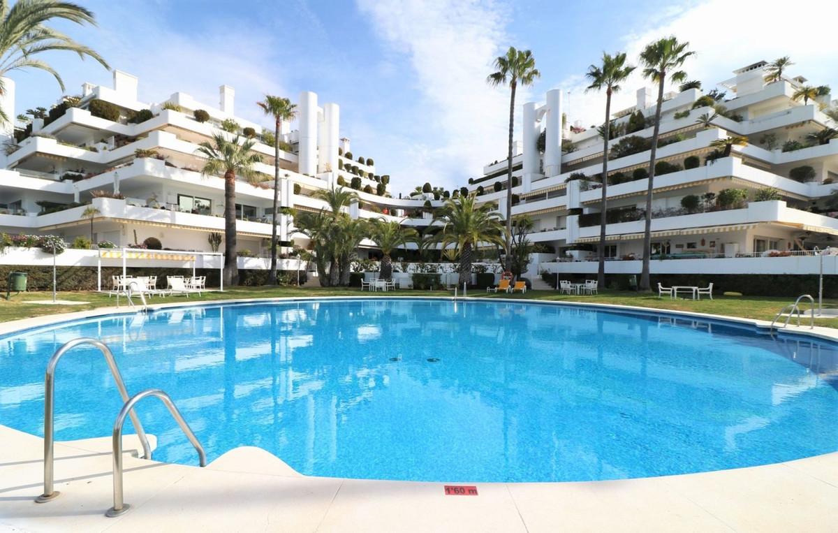 Apartment Middle Floor in Marbella