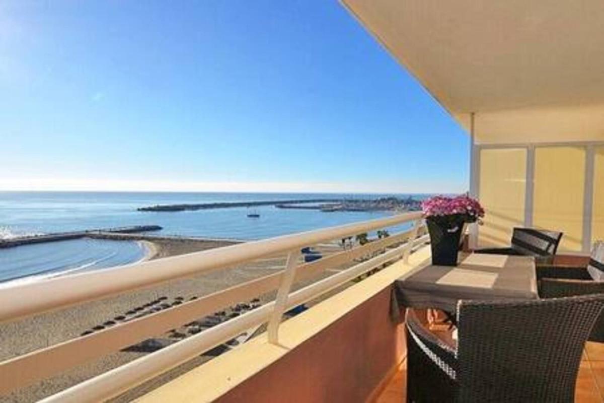 Apartment Penthouse in Los Boliches