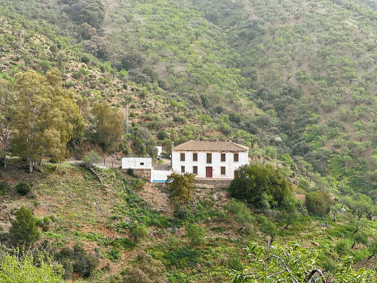 Villa Finca in Pinares de San Antón