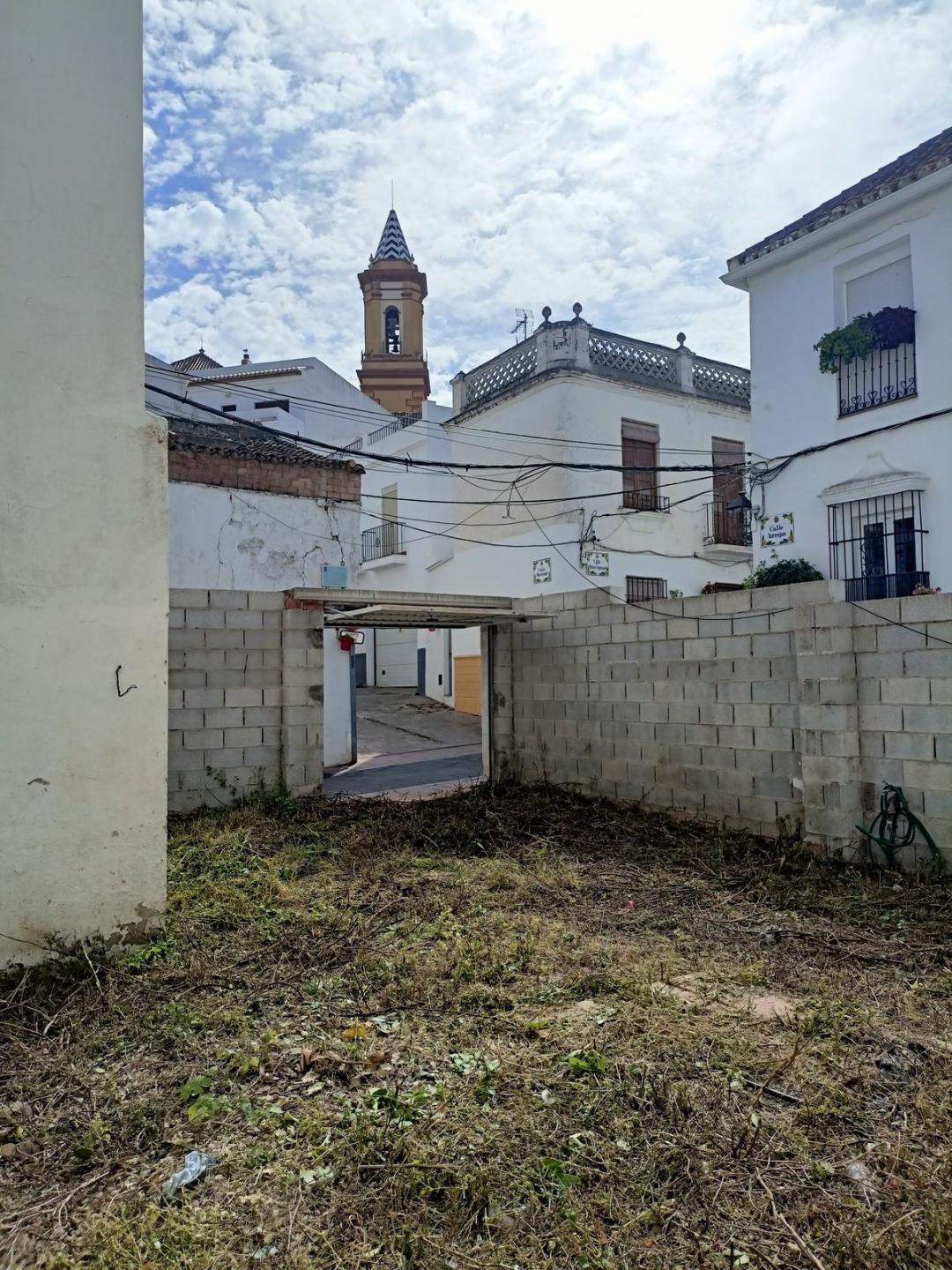 Plot Residential in Estepona