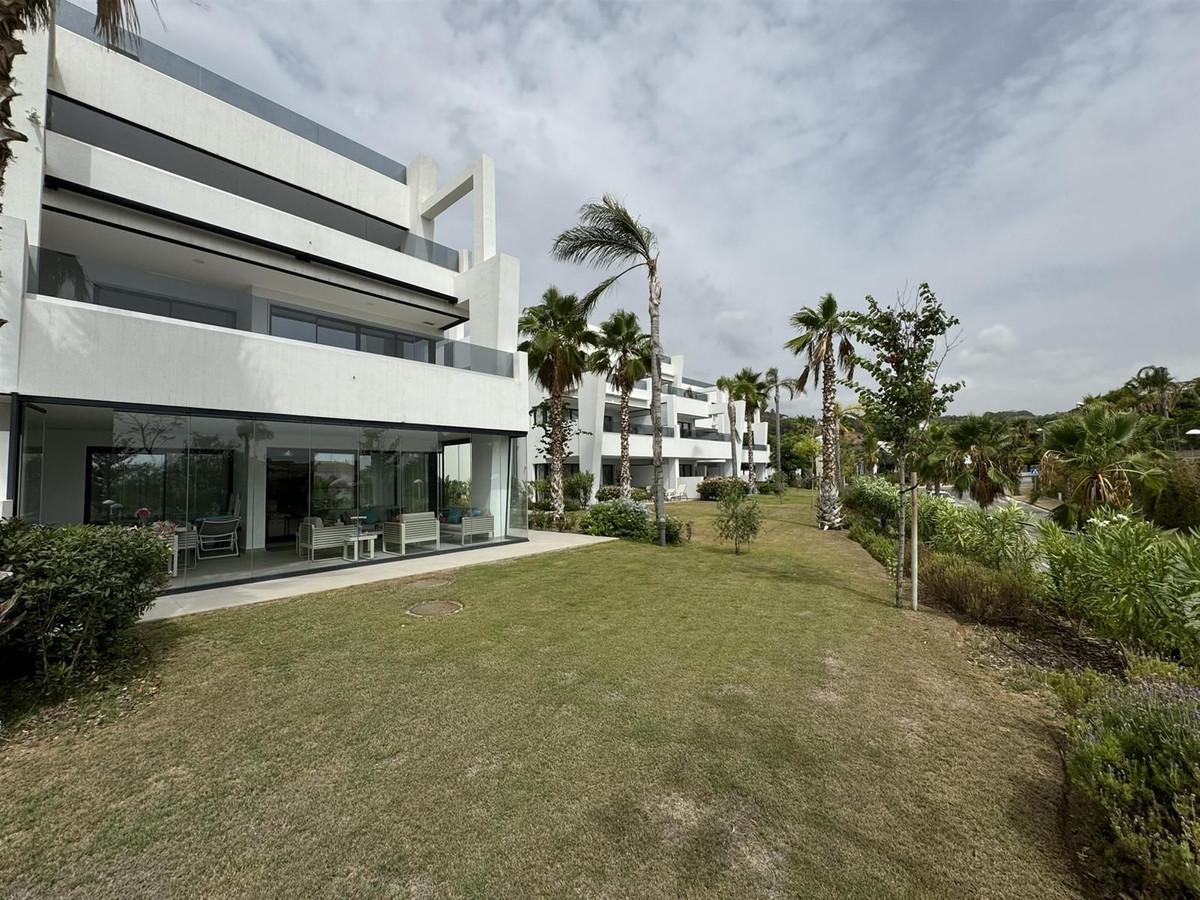 Apartment Ground Floor in Estepona