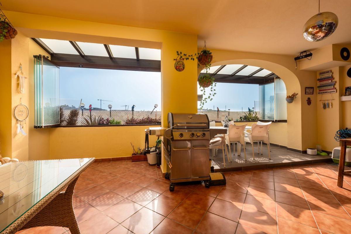 Apartment Middle Floor in Estepona