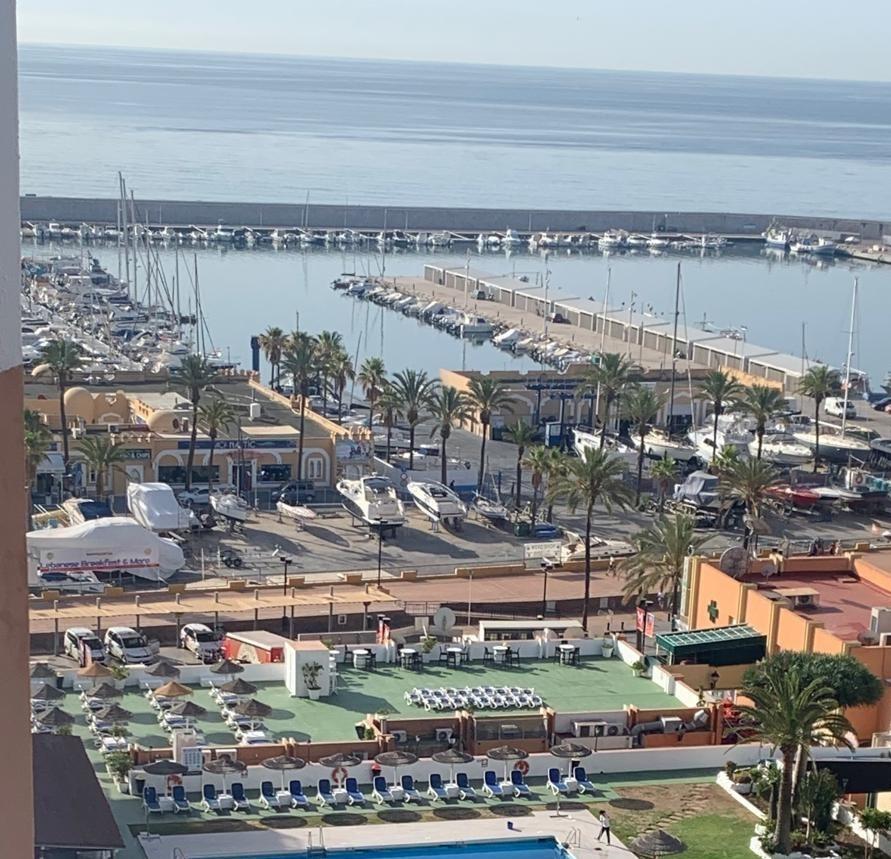 Apartment Penthouse in Fuengirola