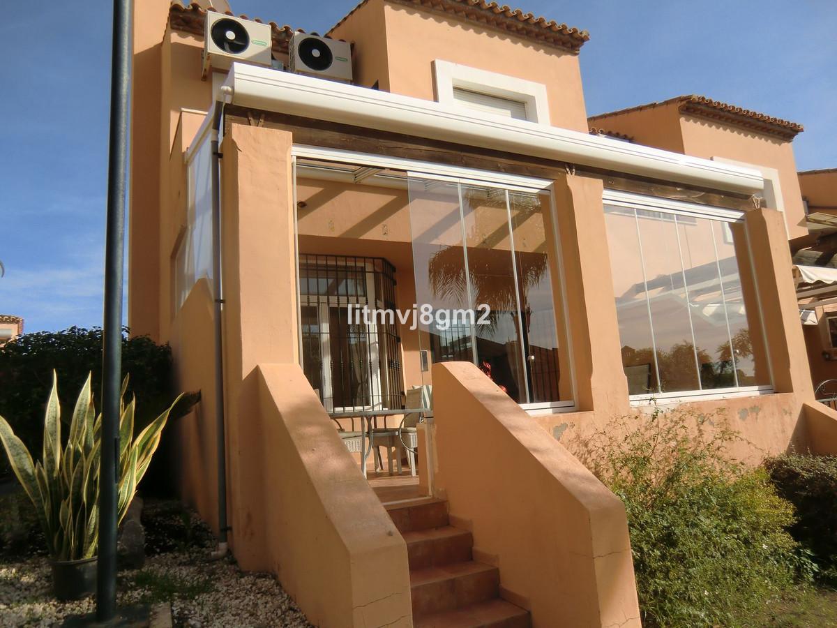 Townhouse Terraced in Calahonda