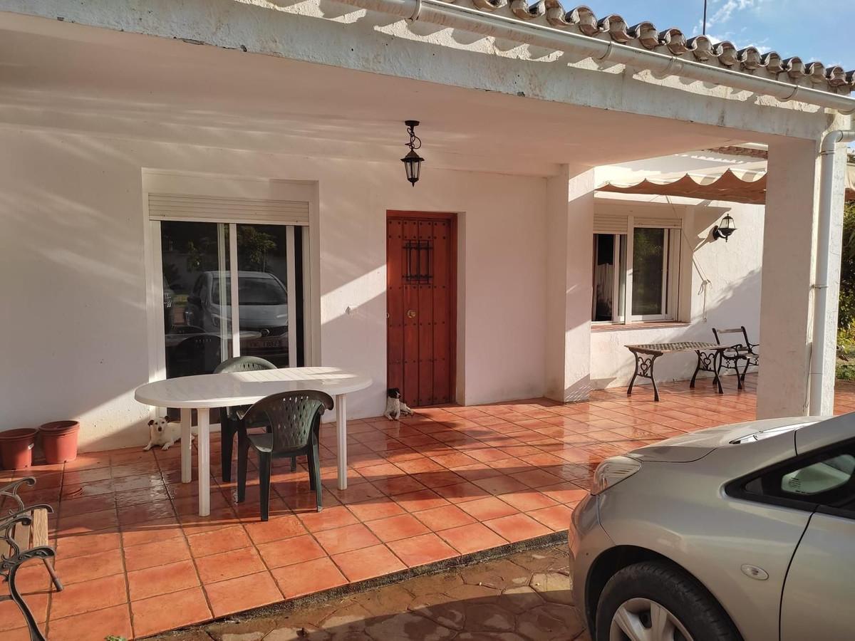 Villa Detached in Estepona