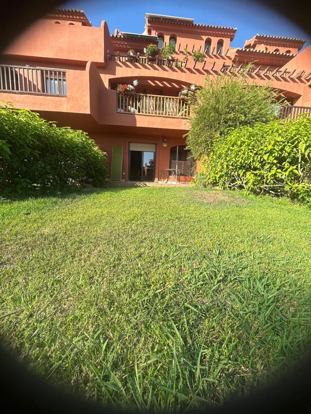 Apartment Ground Floor in Estepona