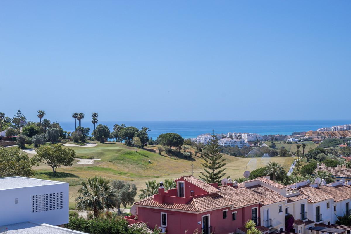 Townhouse Terraced in La Duquesa