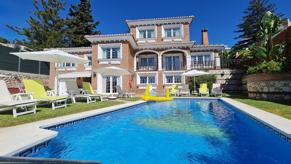 Villa Detached in Benalmadena