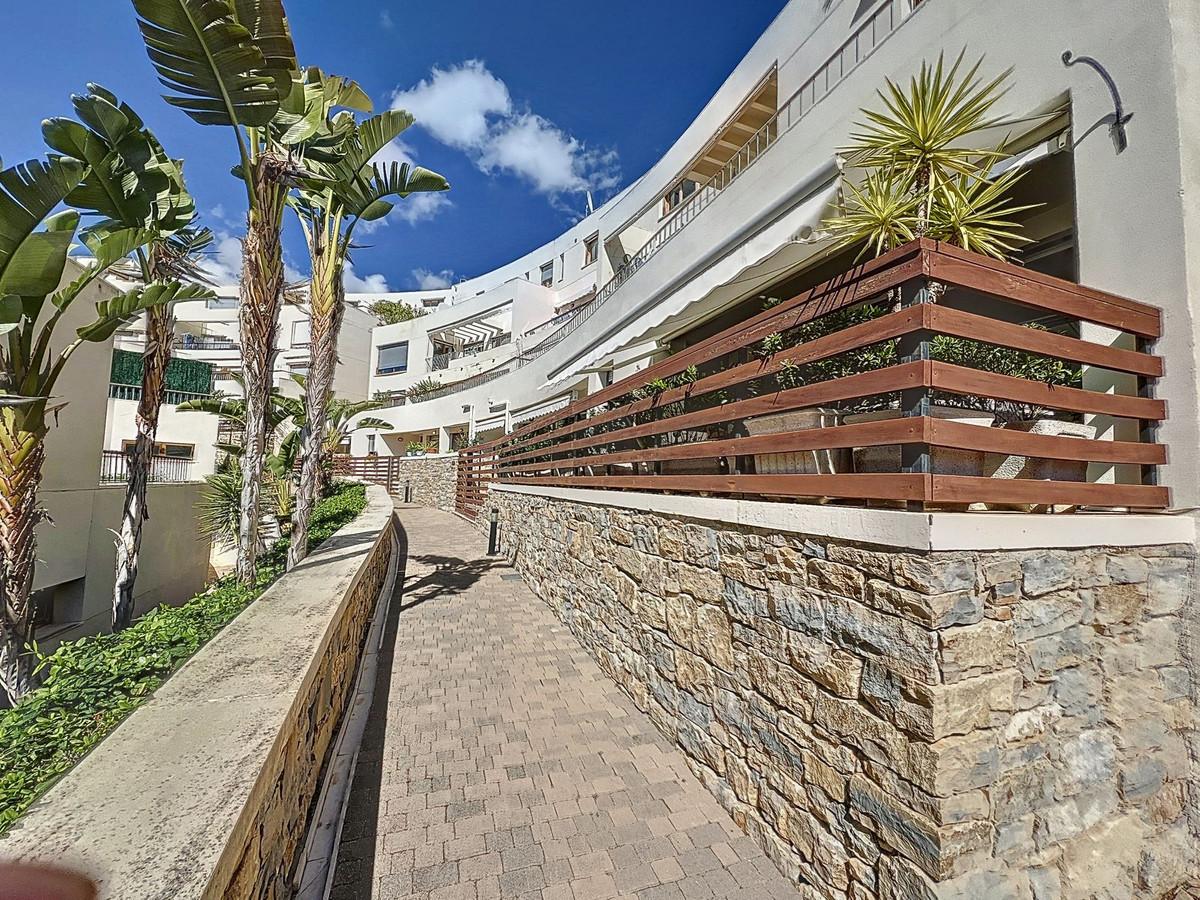 Apartment Ground Floor in Altos de los Monteros