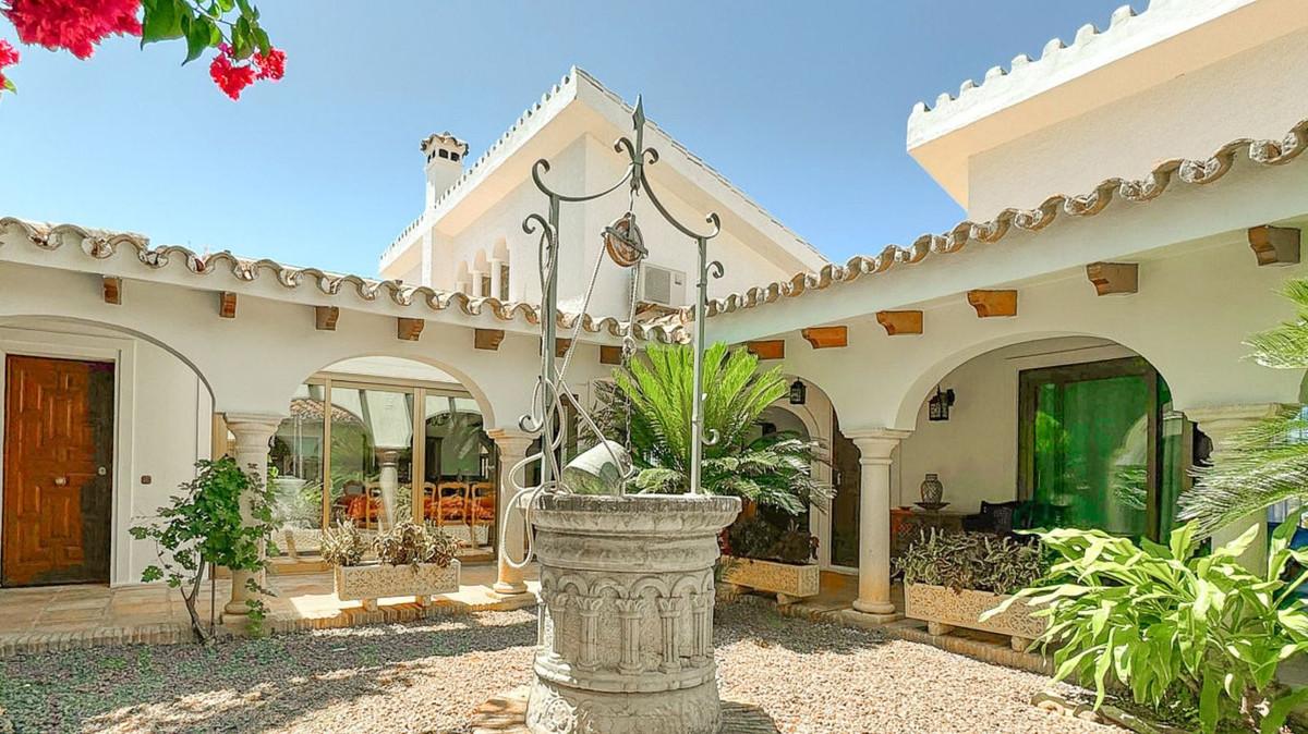 Villa Detached in Marbella