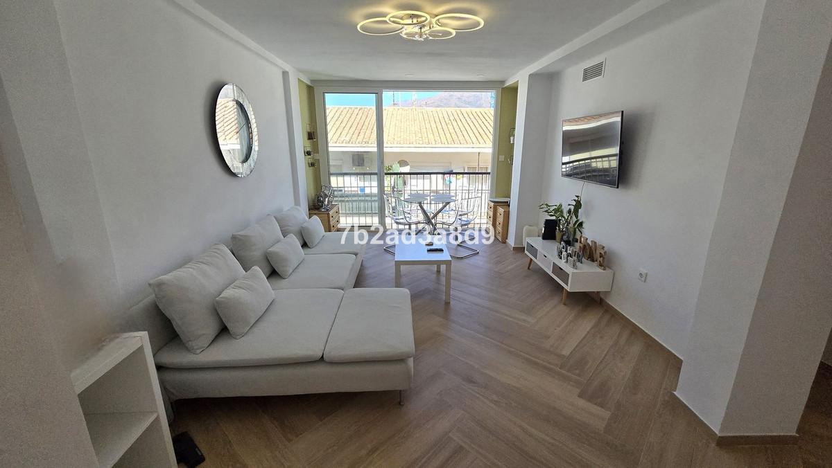 Apartment Penthouse in Estepona