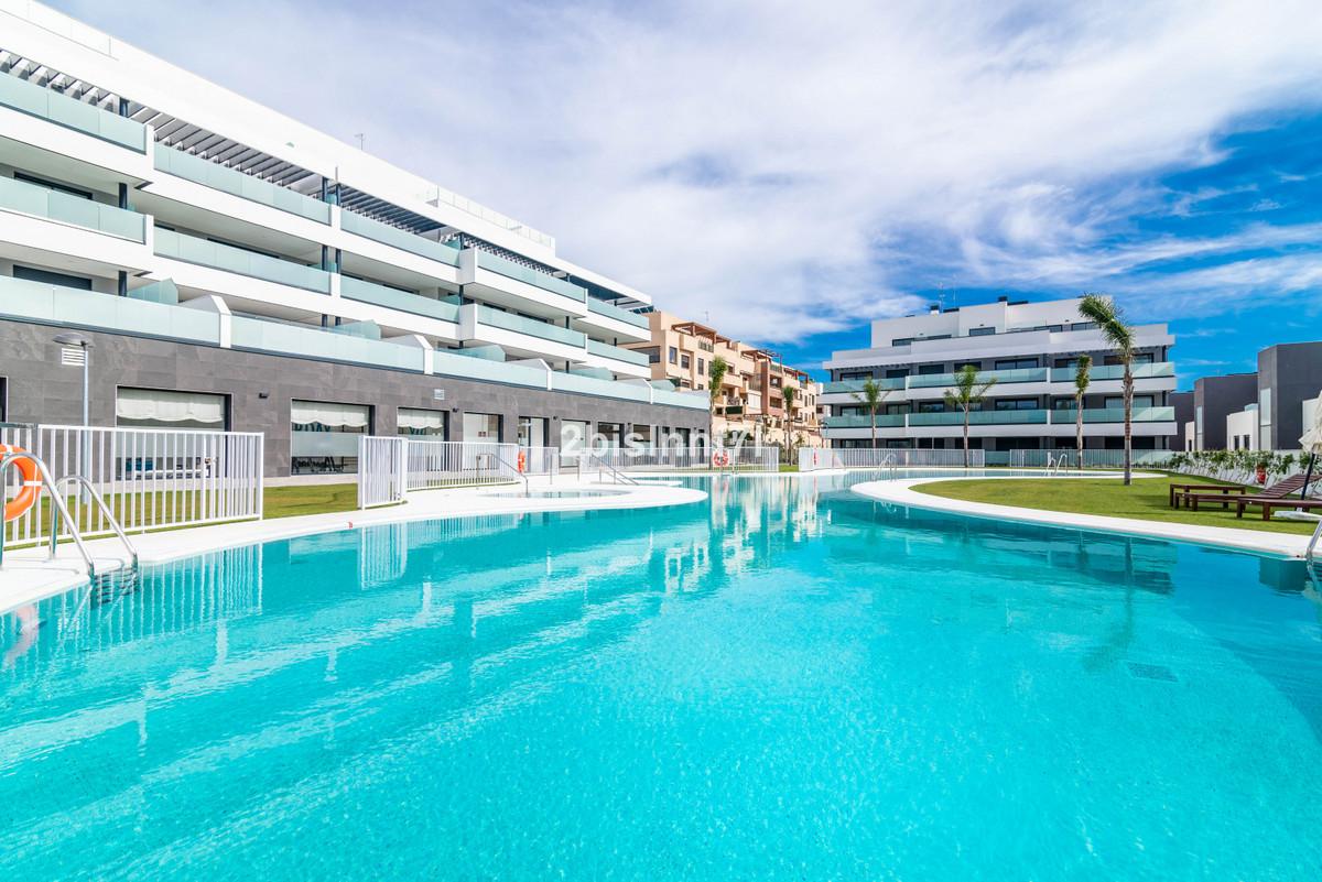 Apartment Middle Floor in La Cala de Mijas