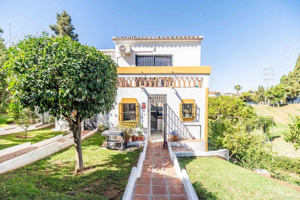 Townhouse Terraced in Calahonda