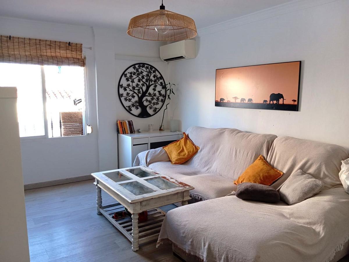 Apartment Middle Floor in Mijas