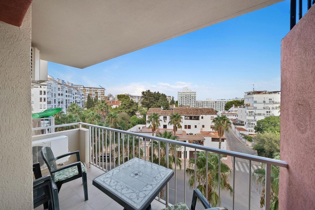 Apartment Middle Floor in Benalmadena