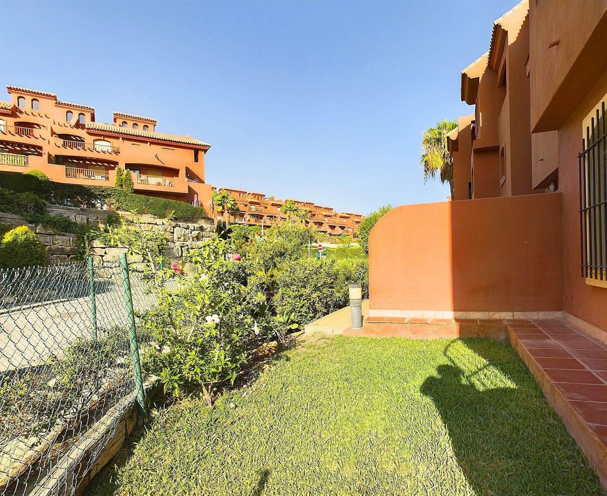 Apartment Ground Floor in Estepona