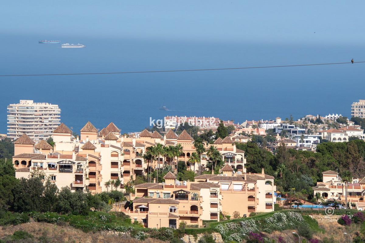 Apartment Penthouse in Benalmadena