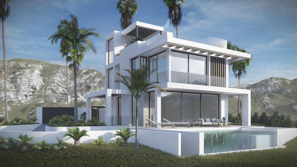 Villa Detached in Estepona