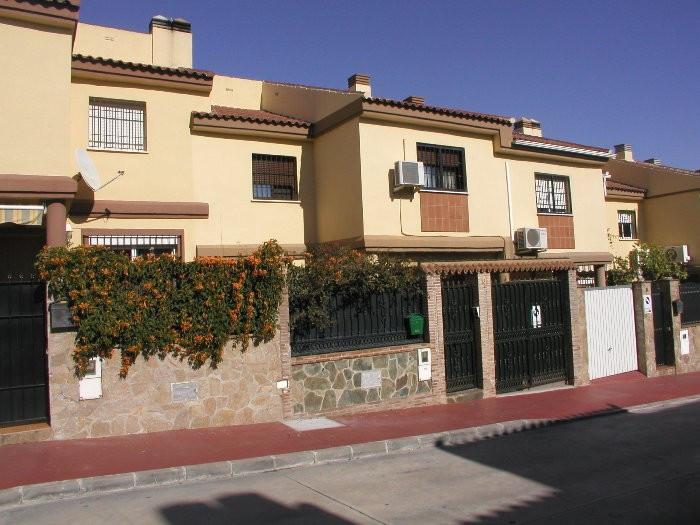 Townhouse Terraced in Churriana