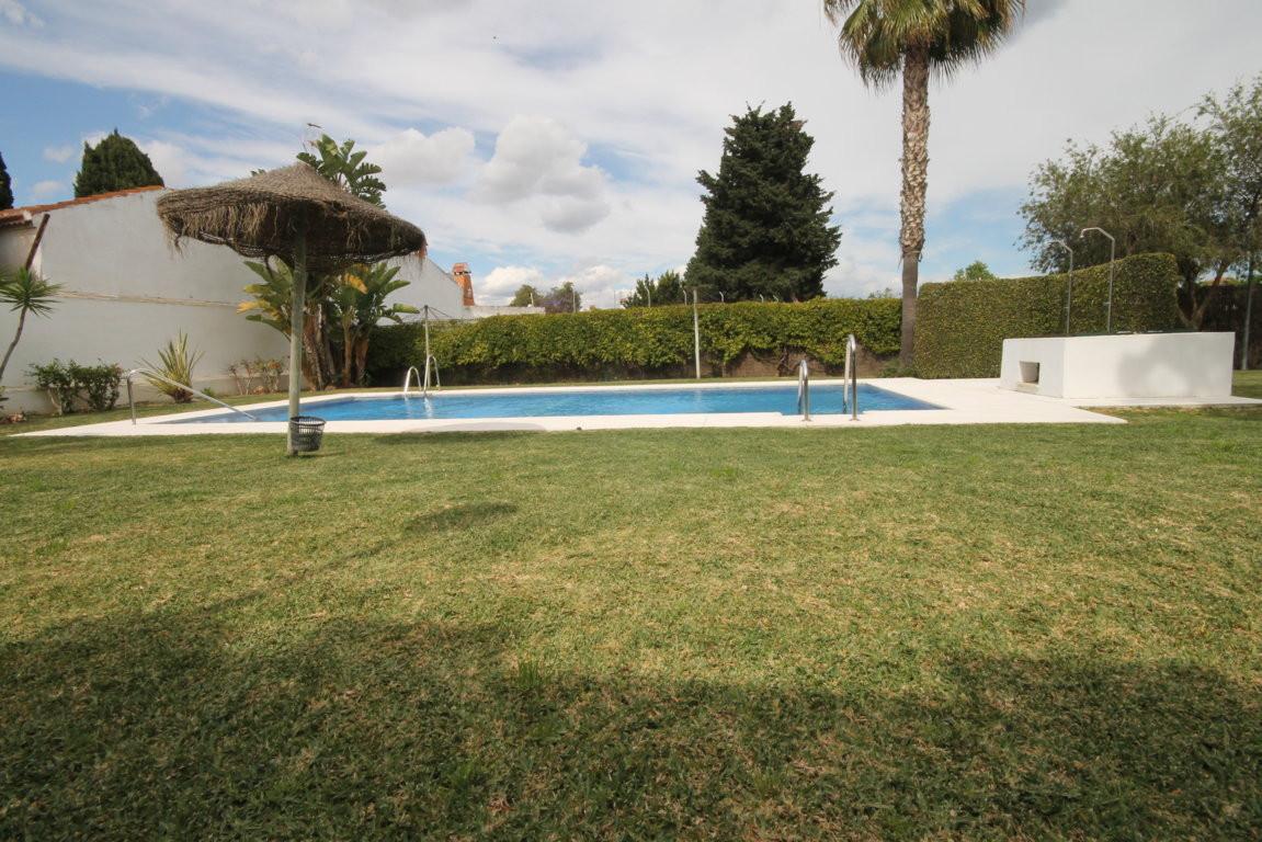 Villa Semi Detached in Churriana