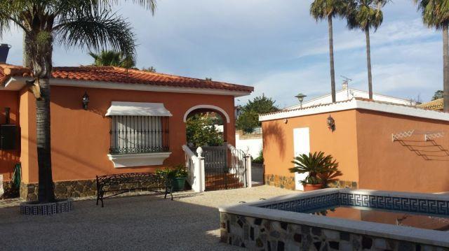 Villa Detached in Churriana