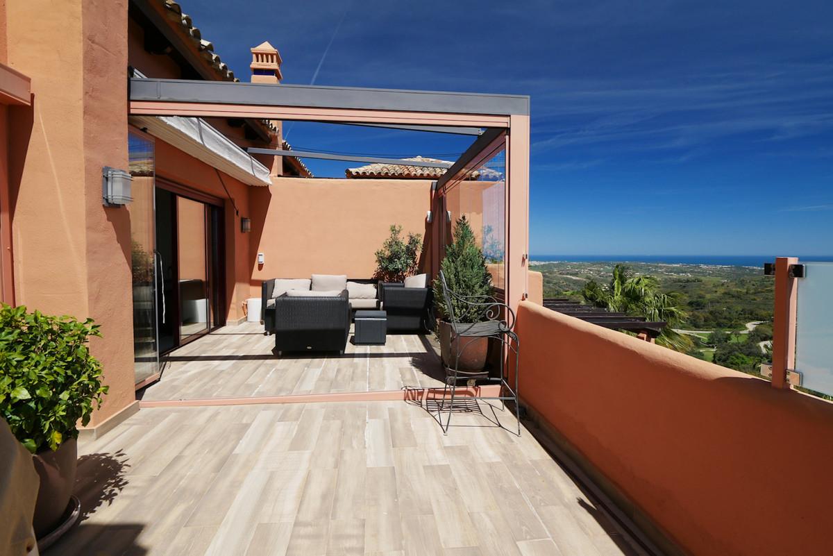 Apartment Penthouse in La Mairena