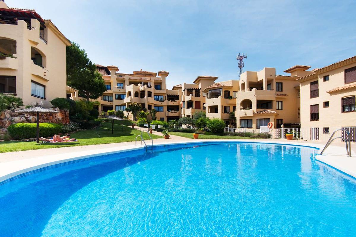 Apartment Middle Floor in Benalmadena