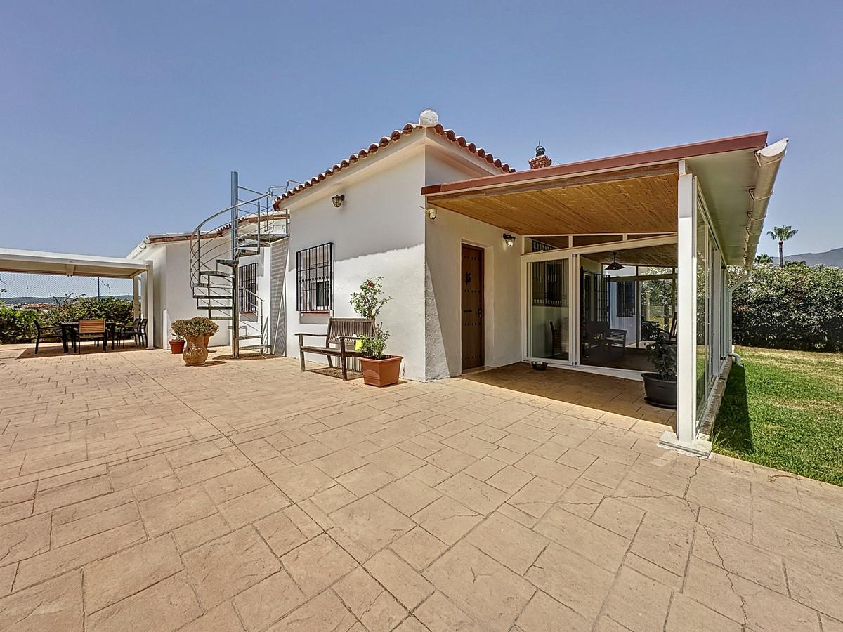 Villa Detached in Estepona