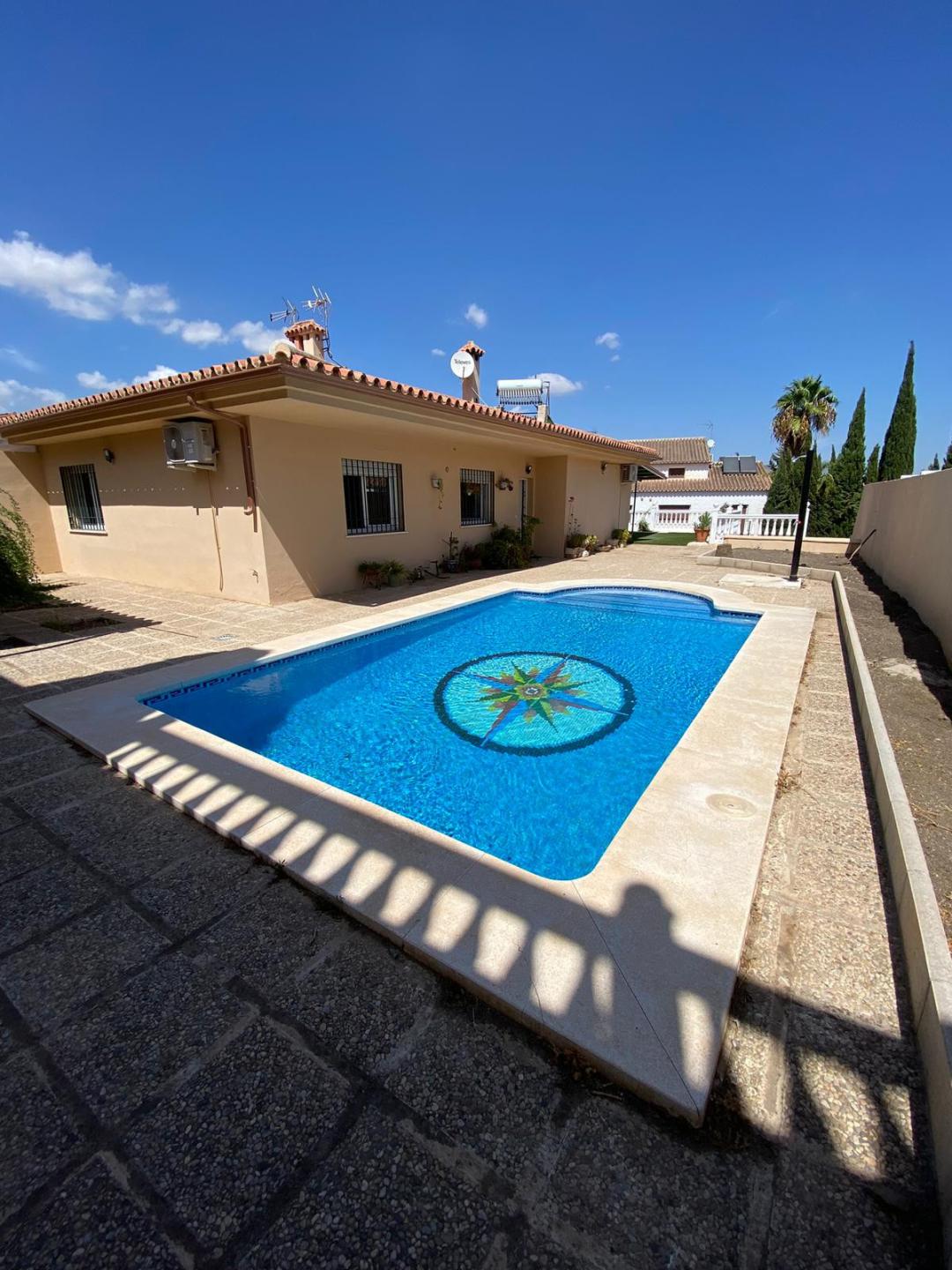 Townhouse Terraced in Pizarra