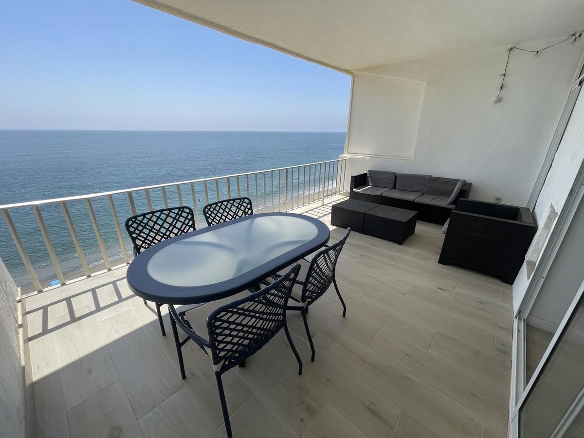 Apartment Middle Floor in Estepona