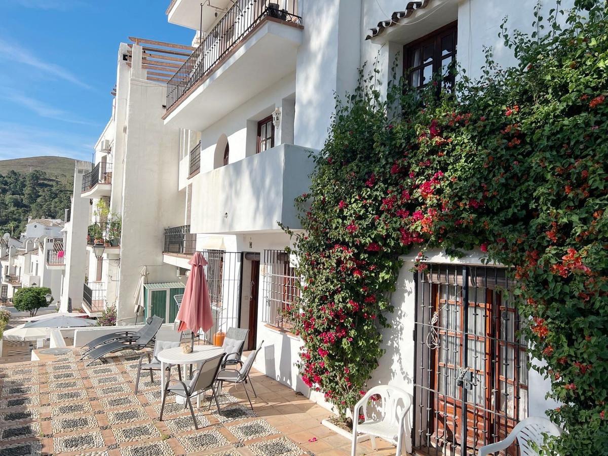 Apartment Ground Floor in Benahavís