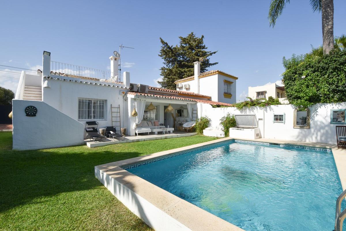 Villa Detached in San Pedro de Alcántara