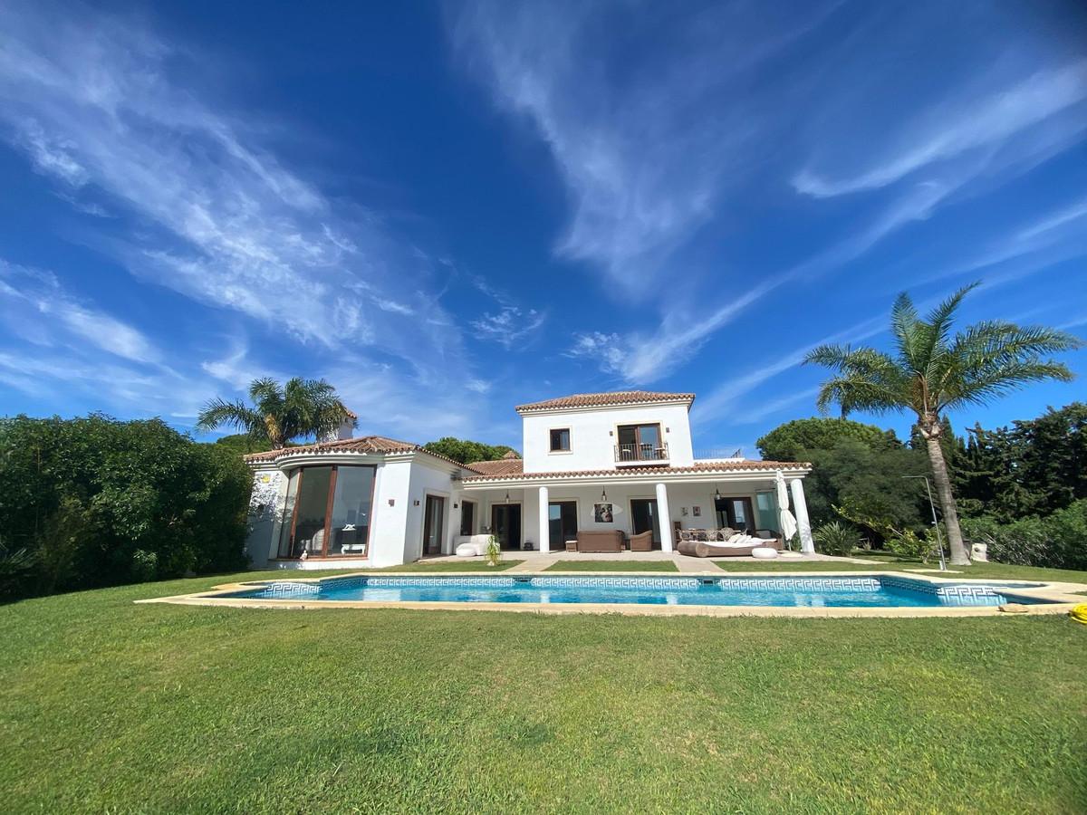 Villa Detached in Sotogrande Alto