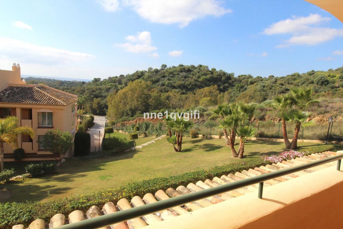 Apartment Middle Floor in Elviria