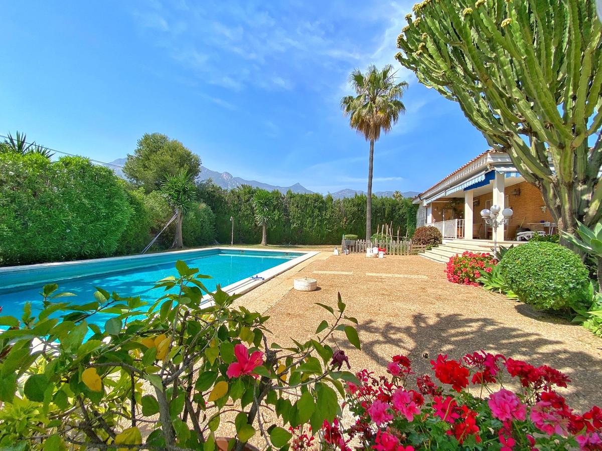 Villa Detached in Marbella