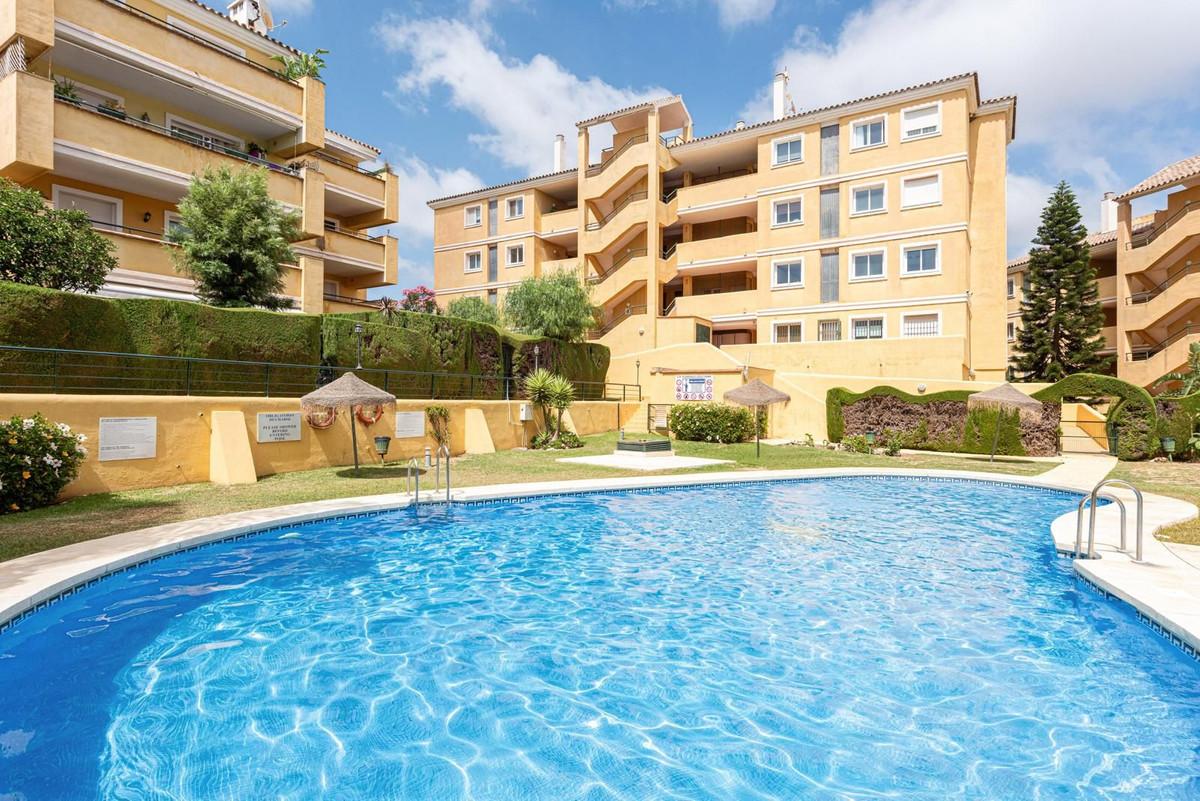 Apartment Middle Floor in Riviera del Sol