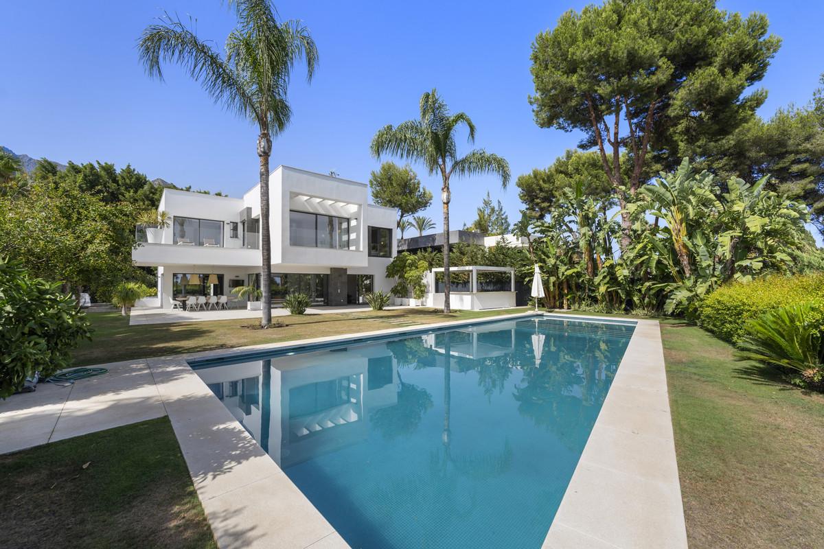 Villa Detached in Marbella