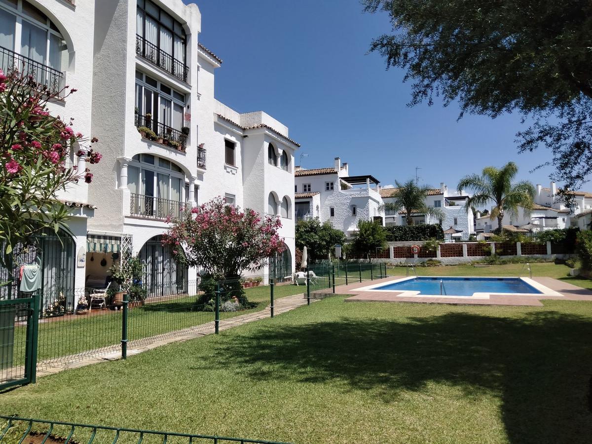 Apartment Penthouse in El Paraiso