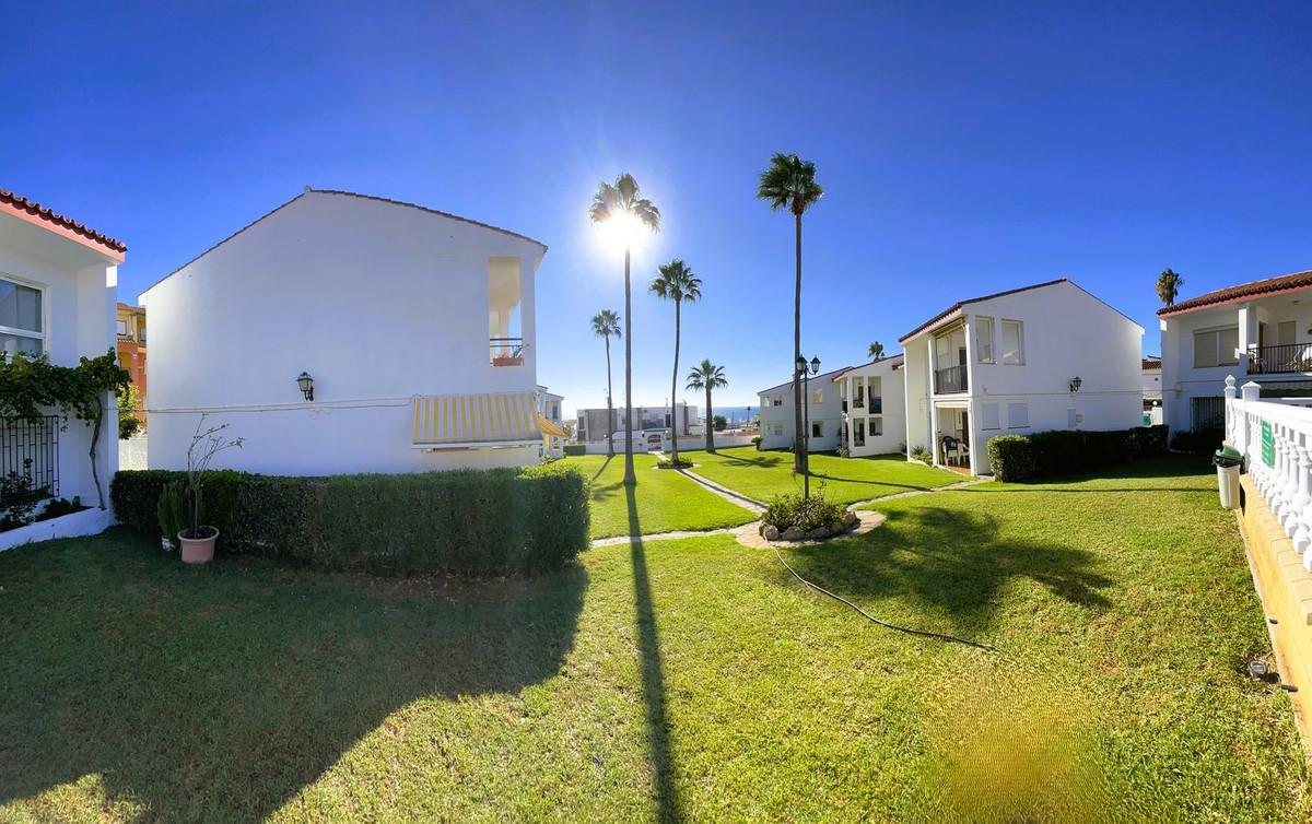 Apartment Ground Floor in La Duquesa