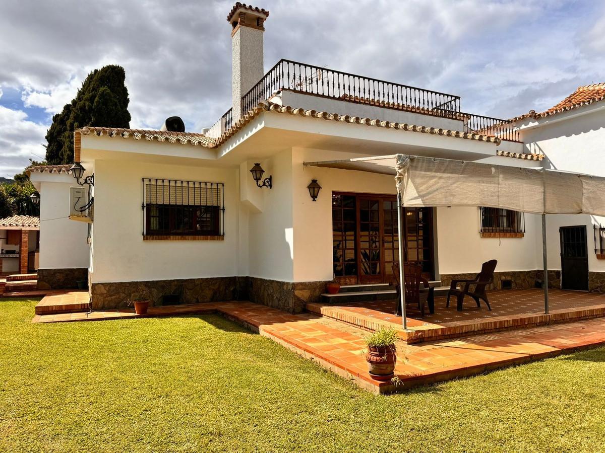 Villa Detached in Churriana