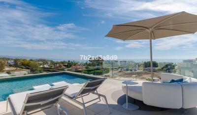 R4858030, Apartment Penthouse in The Golden Mile