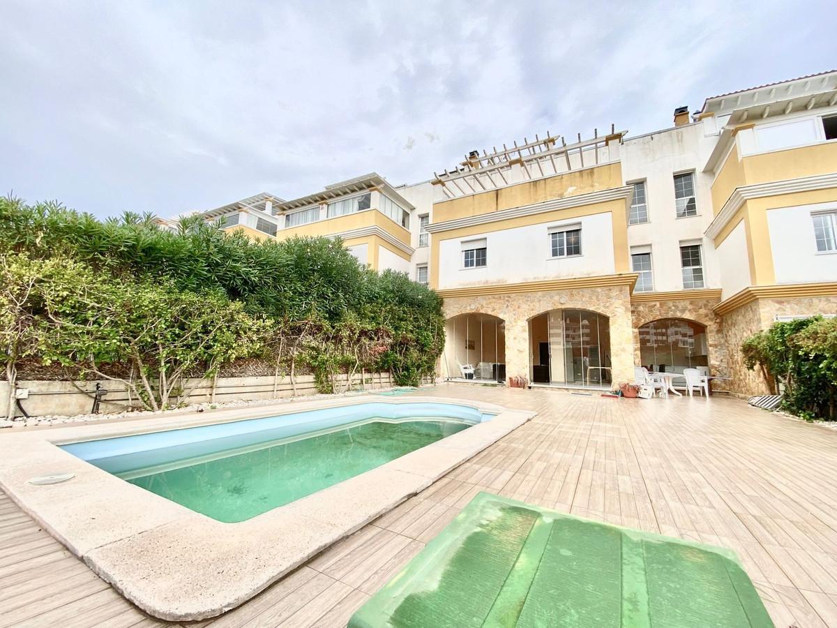 Townhouse Terraced in Calahonda