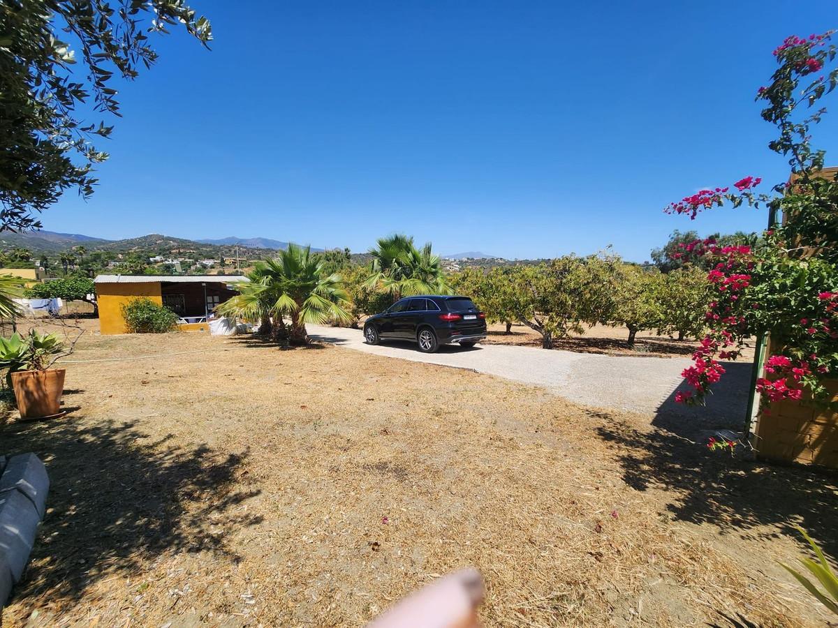 Plot Land in Estepona