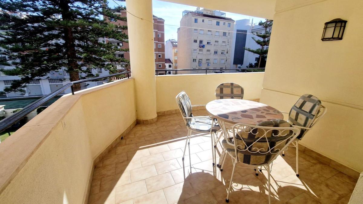 Apartment Middle Floor in Fuengirola