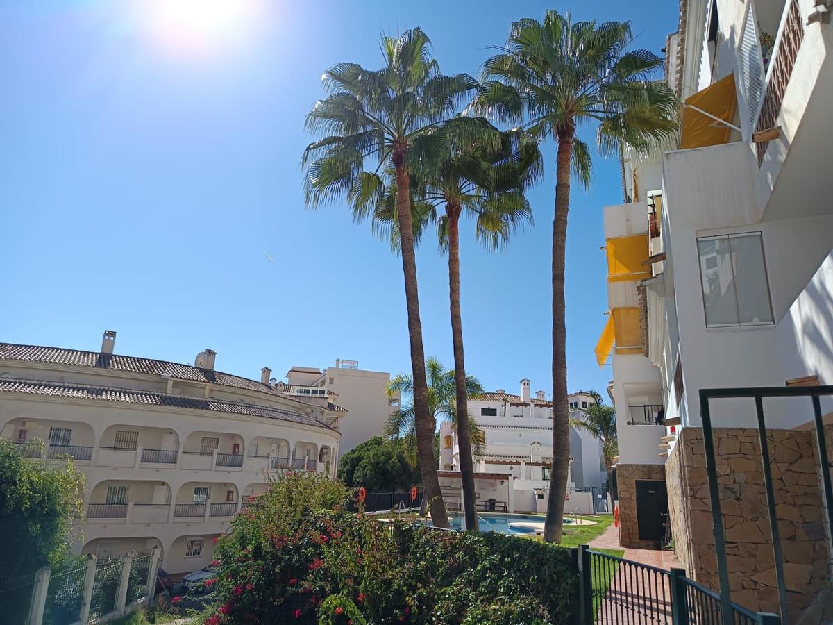 Apartment Middle Floor in Torrequebrada