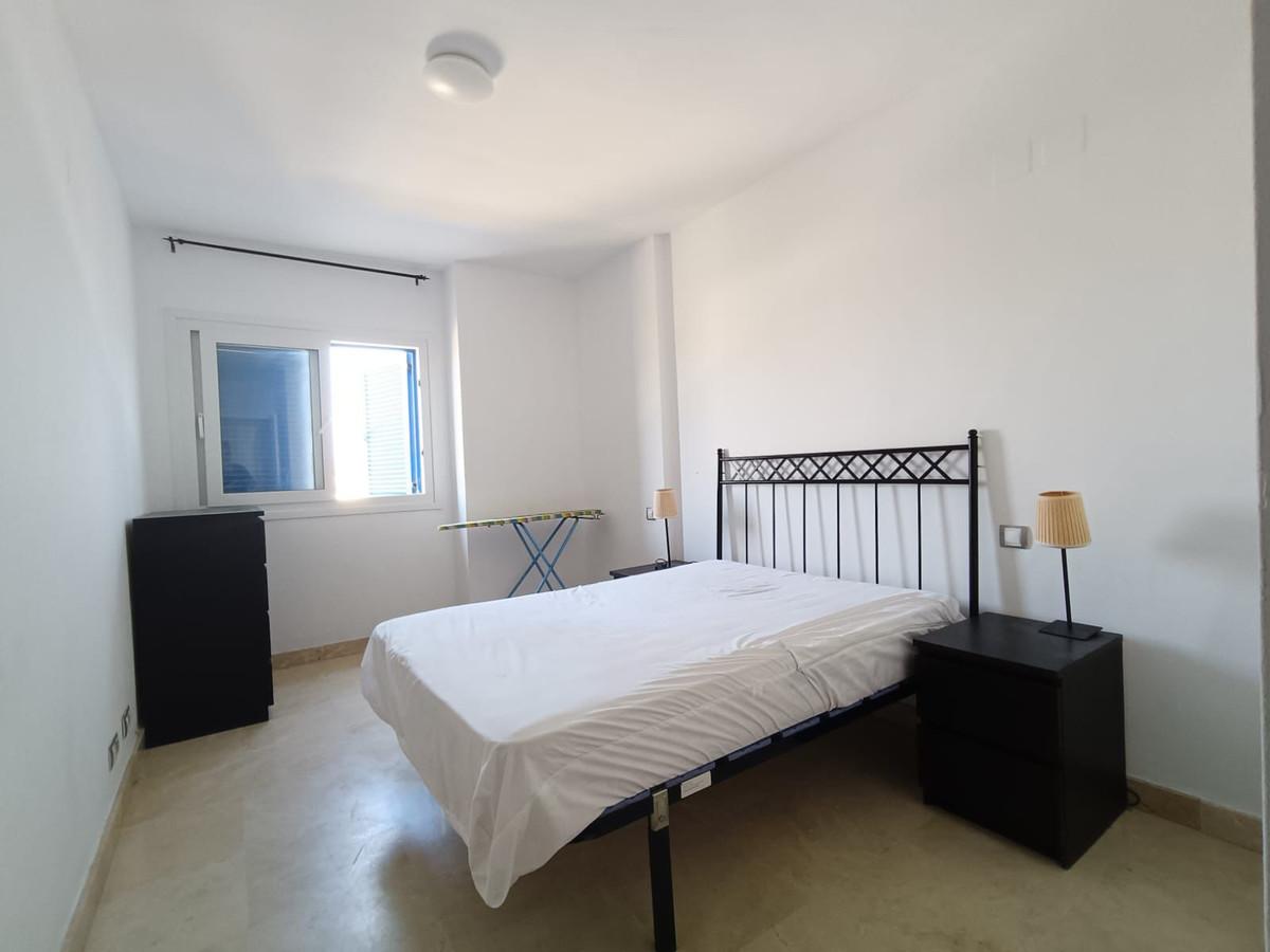 Apartment Middle Floor in Manilva