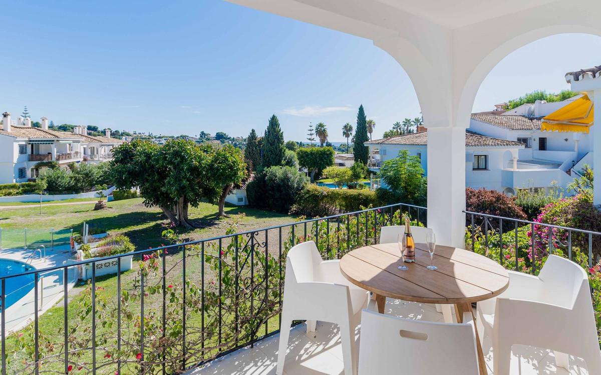 Apartment Penthouse in Benahavís