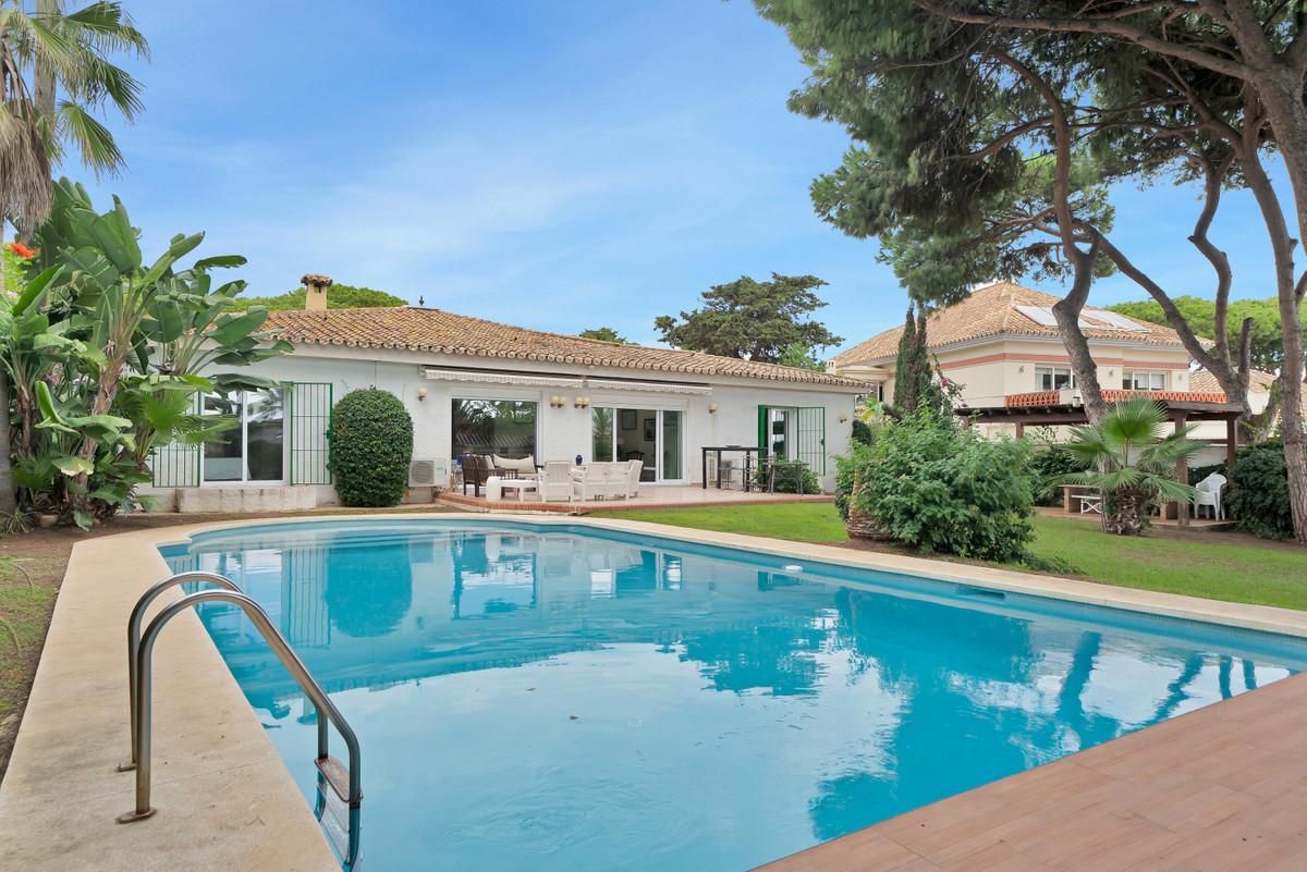 Villa Detached in Marbella