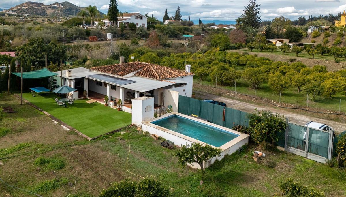 Villa Detached in Alhaurín el Grande