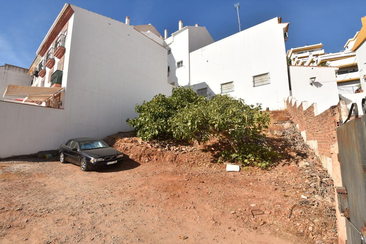 Plot Residential in Benalmadena Pueblo